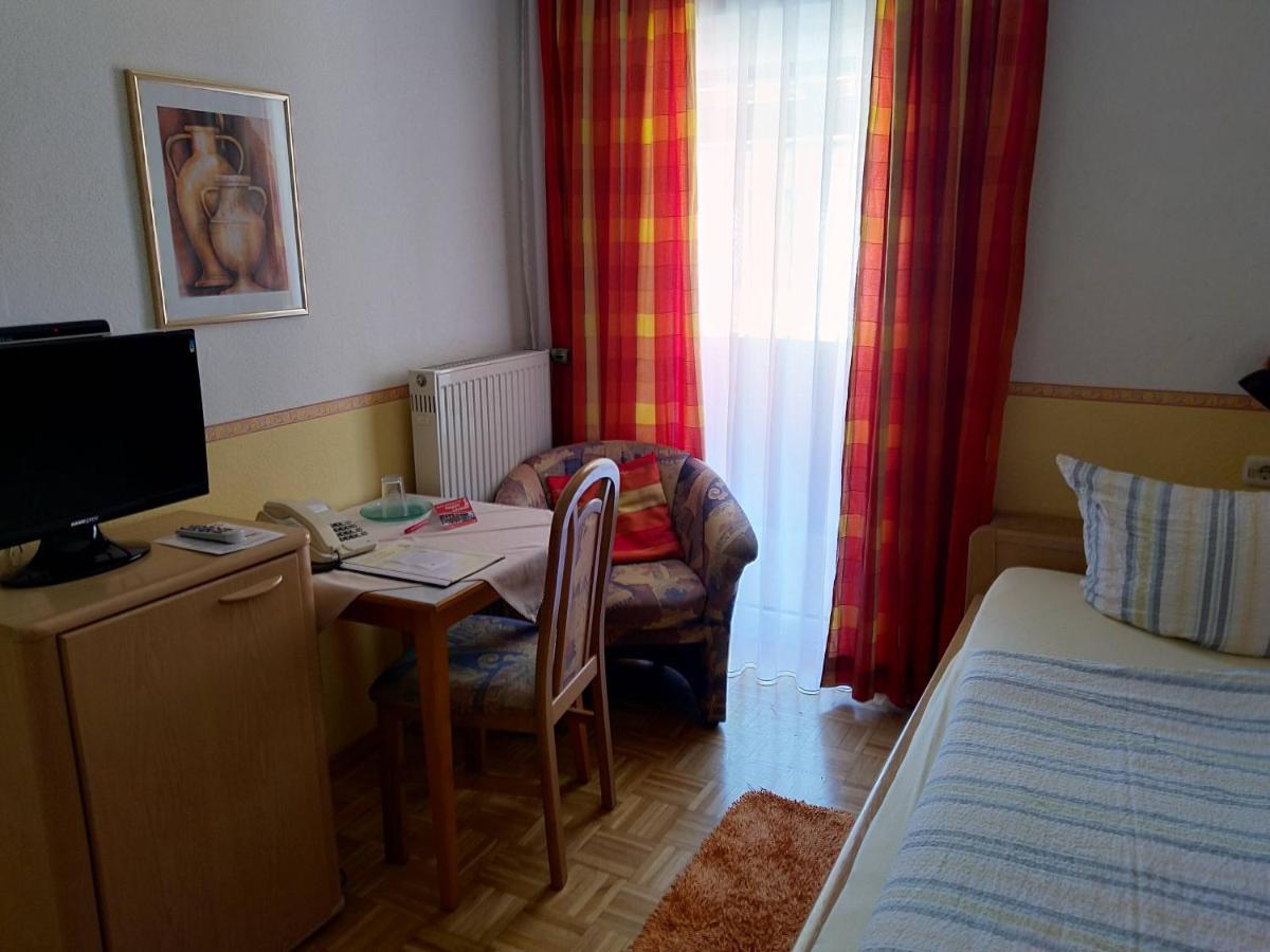 Pension Schneider, Bad Goegging Neustadt an der Donau Luaran gambar